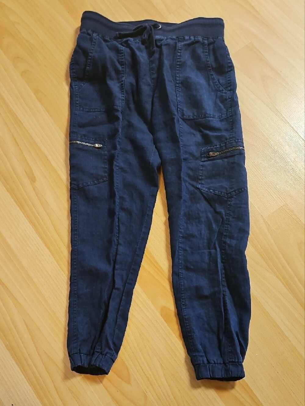 Athleta 100% Linen Navy Joggers with Zip Pocket. Size 4